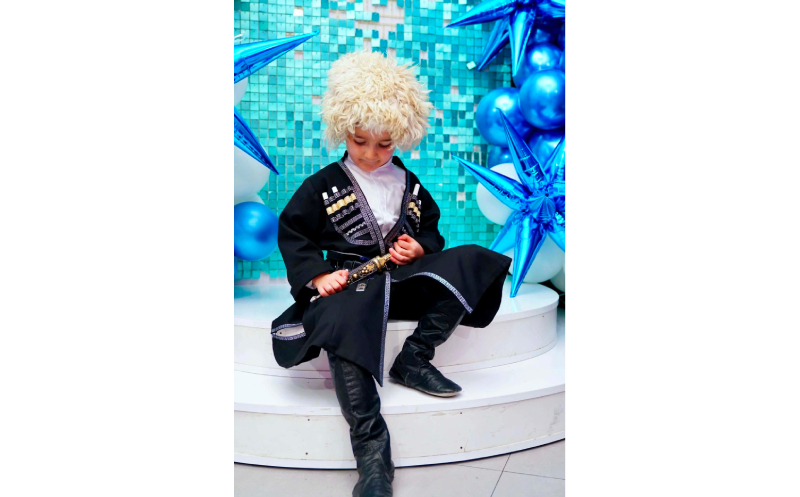 დაბადების დღის წვეულება 30+1 ბავშვზე